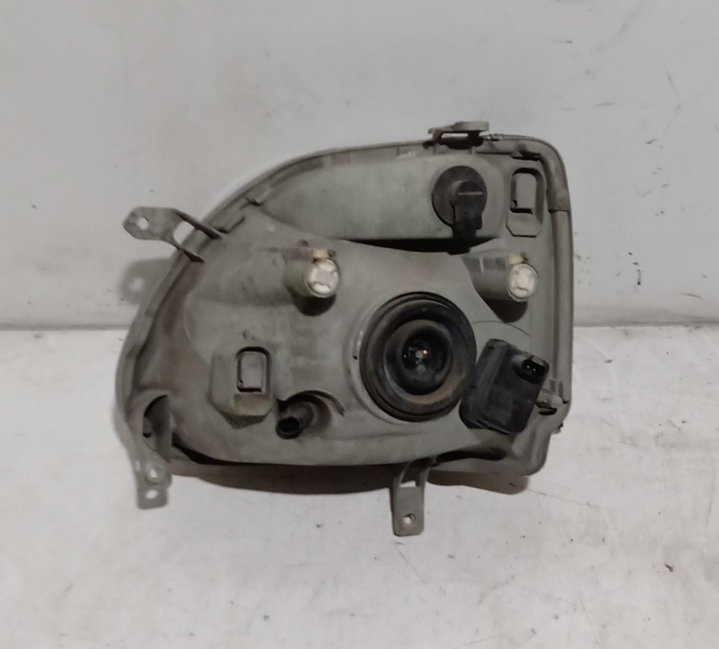 Fanale anteriore destro